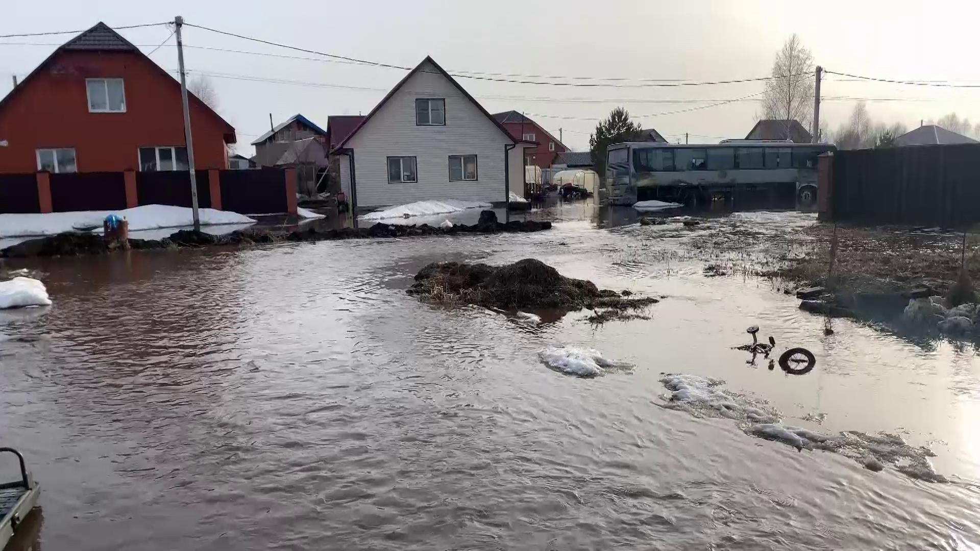 Талыми водами затопило улицы посёлка Верх-Тула - НСК 49